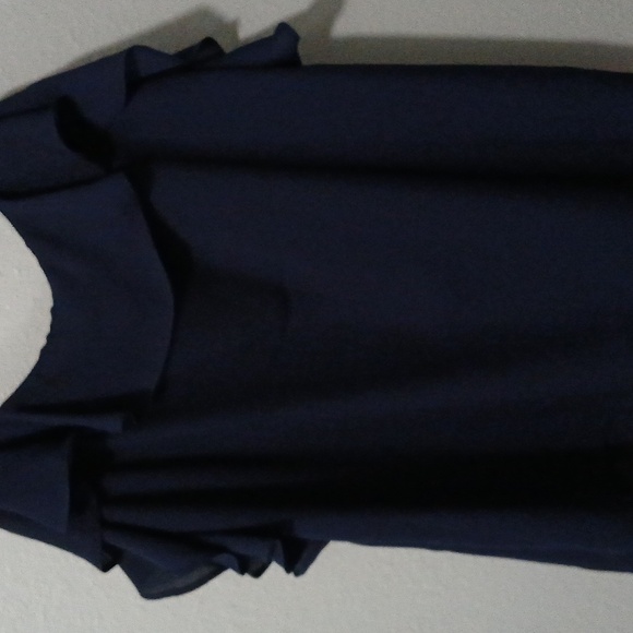 Blouse - Picture 2 of 3